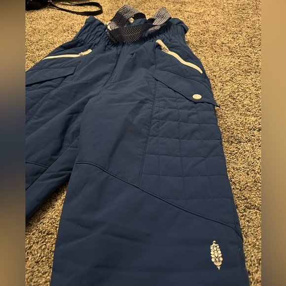 FP Movement All Prepped Bib - Picture 3 of 3